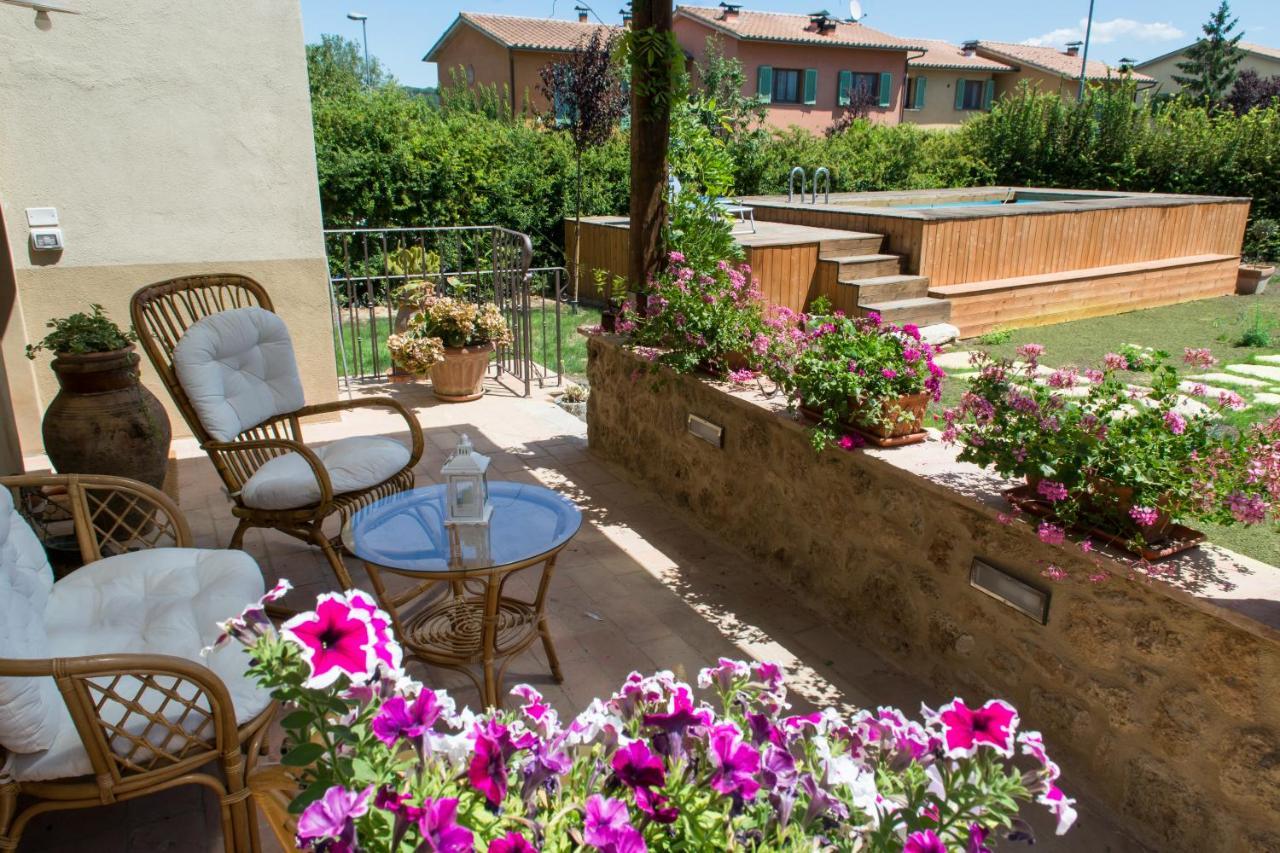 Ferienwohnung Antica Casa Del Glicine Poggibonsi Exterior foto