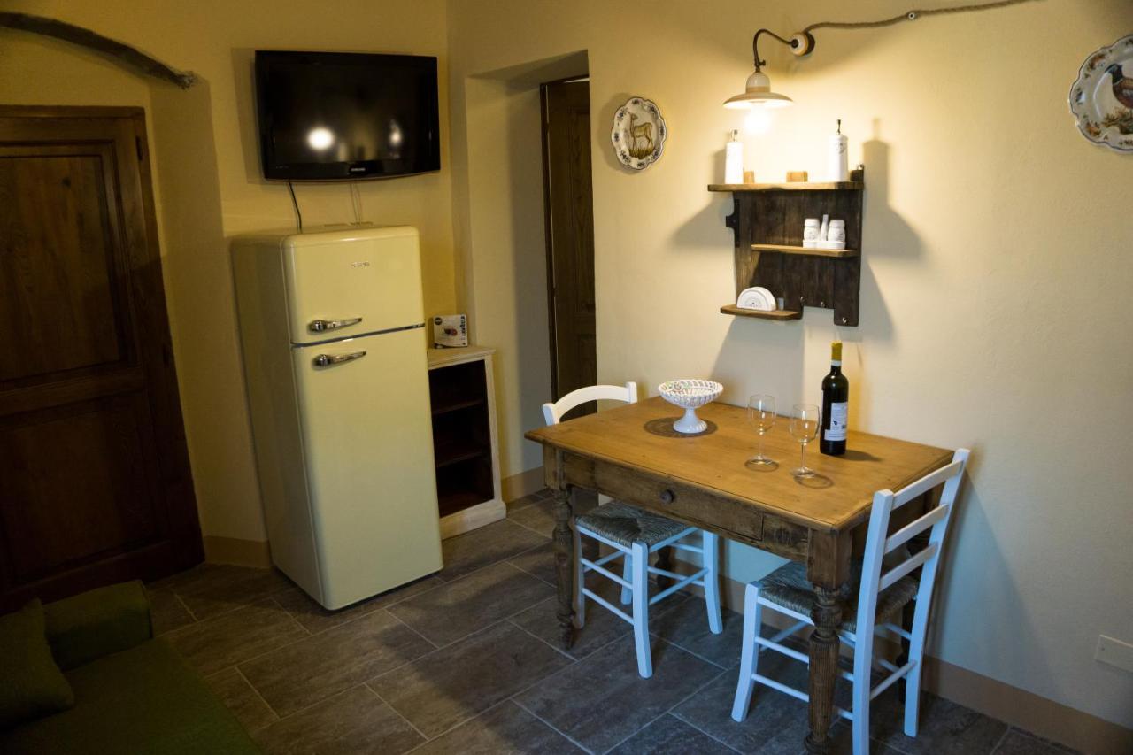 Ferienwohnung Antica Casa Del Glicine Poggibonsi Exterior foto